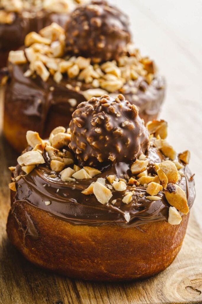Chocolate-Rocher-Doughnut